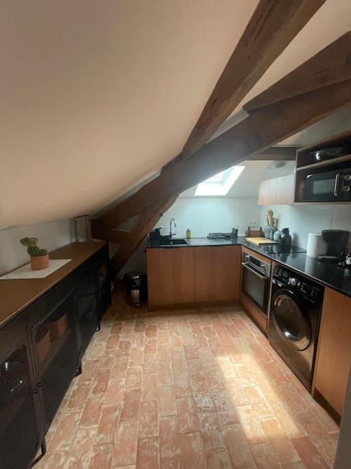 Apartment Loft At Leonie *